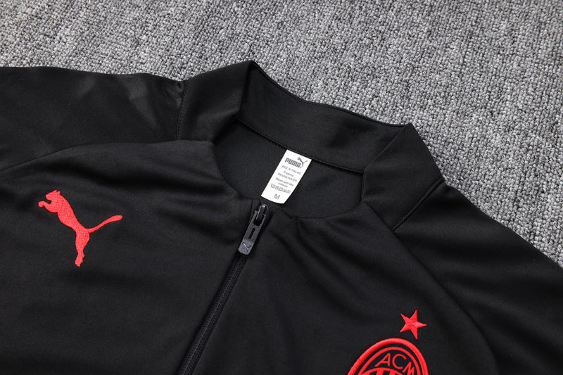 Conjunto AC Milan Puma 2023/2024 - PRETA & VERMELHA