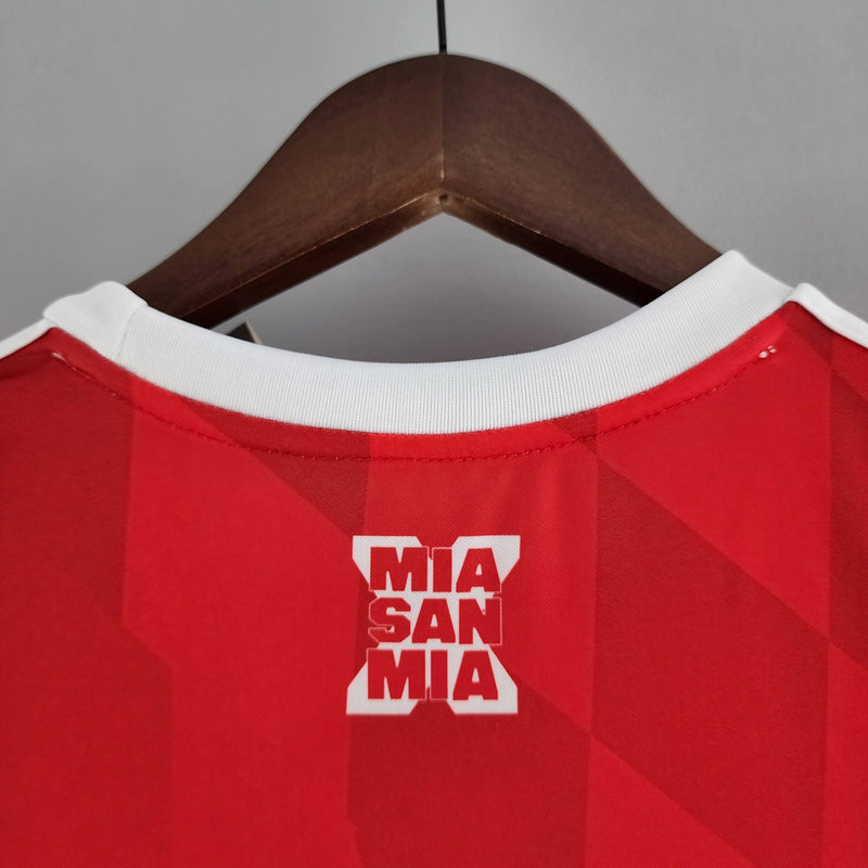 Camisa Comemorativa 10 Títulos Seguidos da Bundesliga Bayern de Munique Adidas - VERMELHA